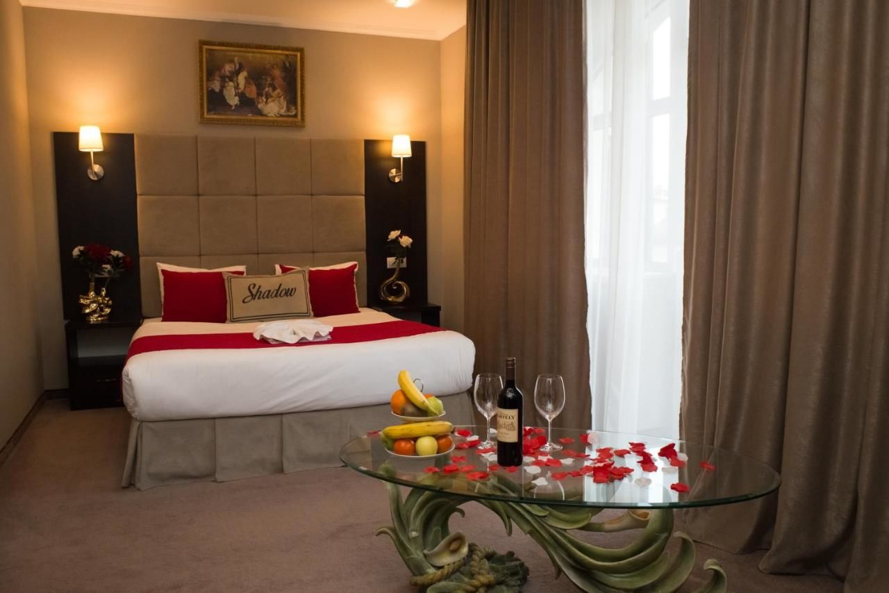 Отель Shadow Boutique Hotel & Spa Кишинёв